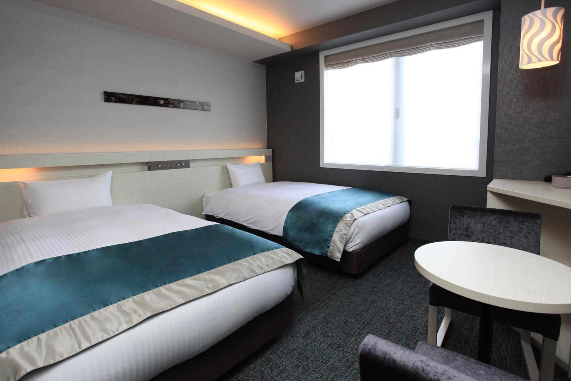 Urban Hotel Kyoto Shijo Premium Buitenkant foto